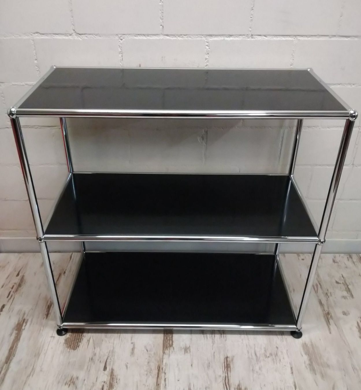 USM Korpus: USM Haller Regal 1x3 Graphitschwarz – Gebraucht aus hombrechtikon von Marijo
