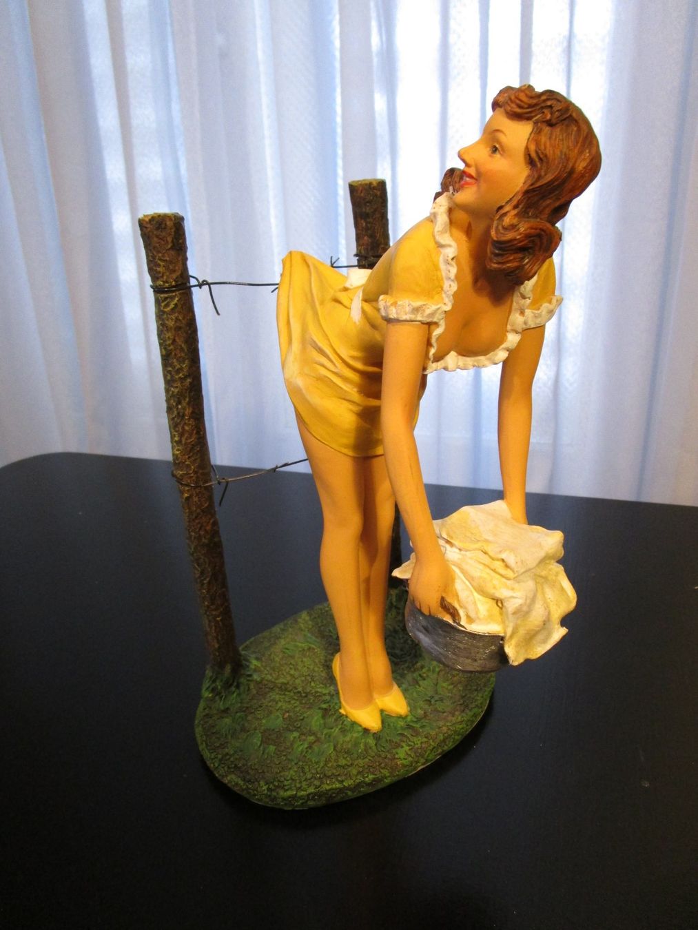 Statuette: Pin-Up Figur  Wäsche  ala Gil Elvgren – Usato da Ermatingen venduto da Kobold007 3