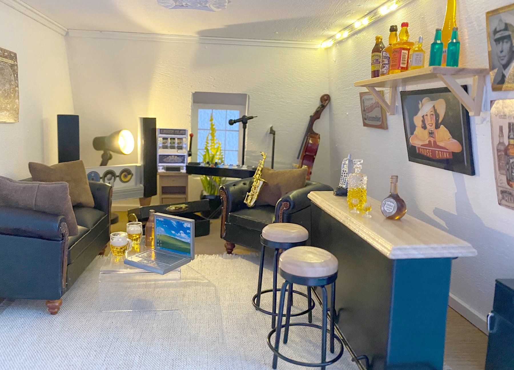 Puppenhäuser & -möbel: EINZIGARTIGES PUPPENHAUS ZUM TRÄUMEN ODER SPIELEN – Neu (gemäss Beschreibung) aus thierachern von Styl 6
