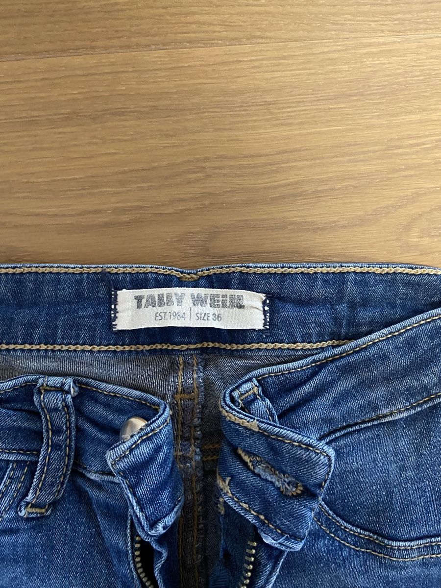 Jeans: Jeans – Usato da Ausserberg venduto da ani_7jqv 1