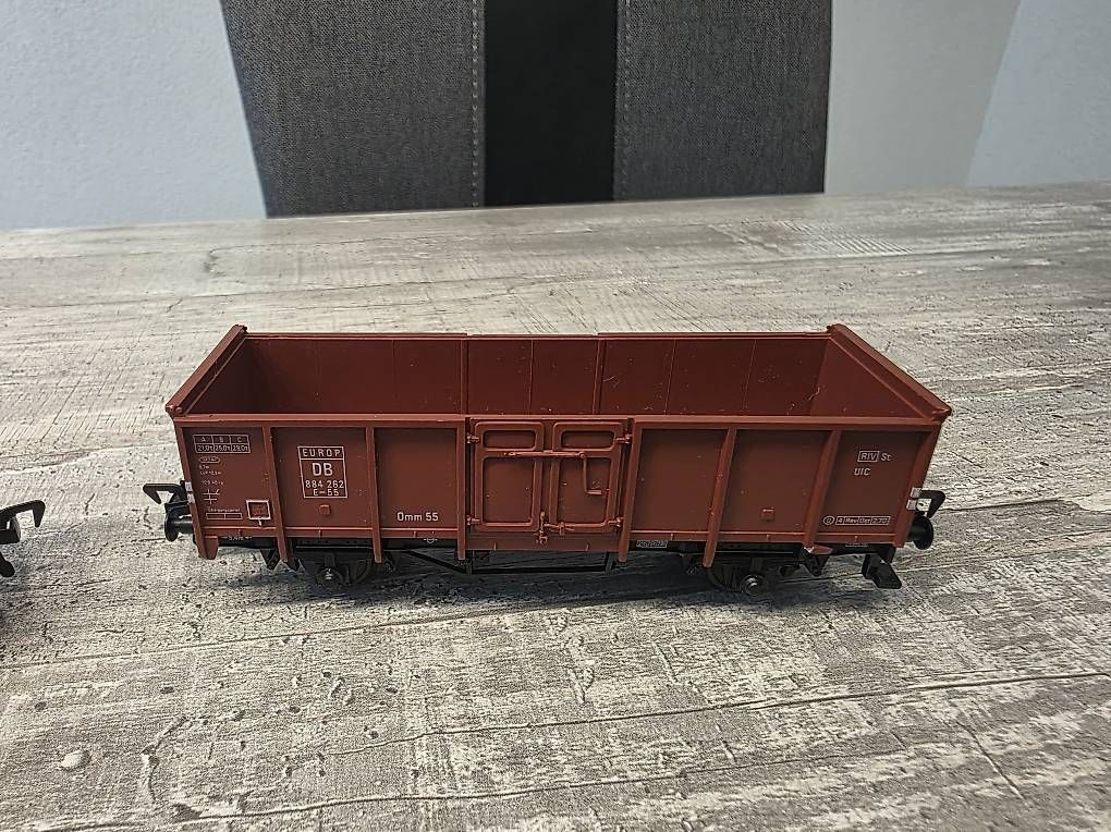 Modellini di ferrovie: Fleischman 8224 & Roco 46617  – Usato da Oberweningen venduto da Kneubuehl-anatol 1