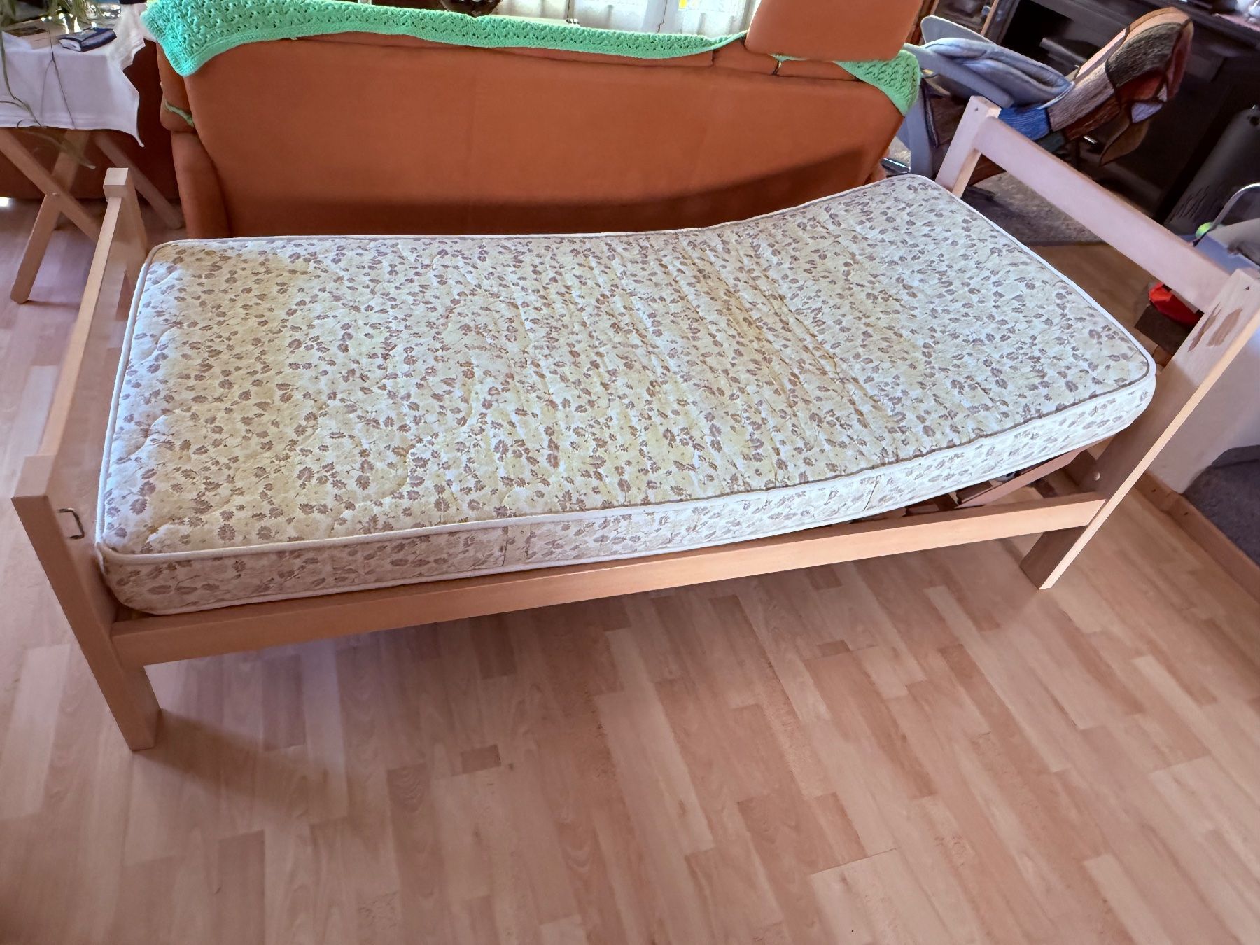 Lits: Kinderbett 190 x 90cm – D'occasion à Uetendorf par Alf05 1