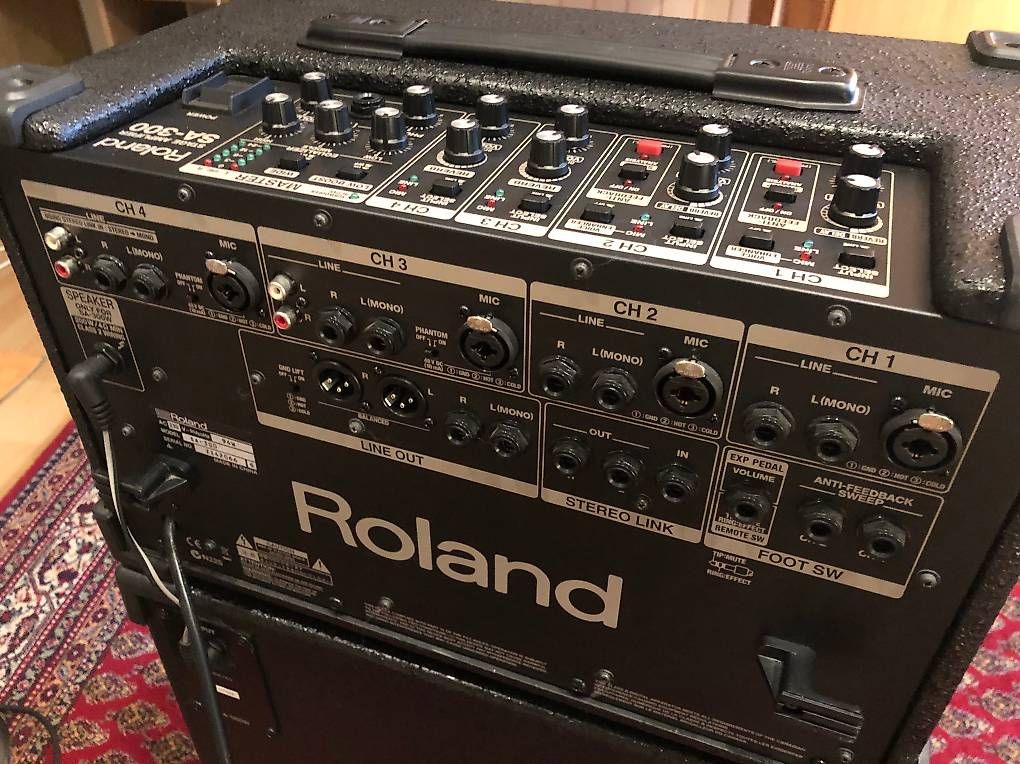 Roland SA300 Stage Amplifier Stereo PA (Gebraucht) in Einsiedeln