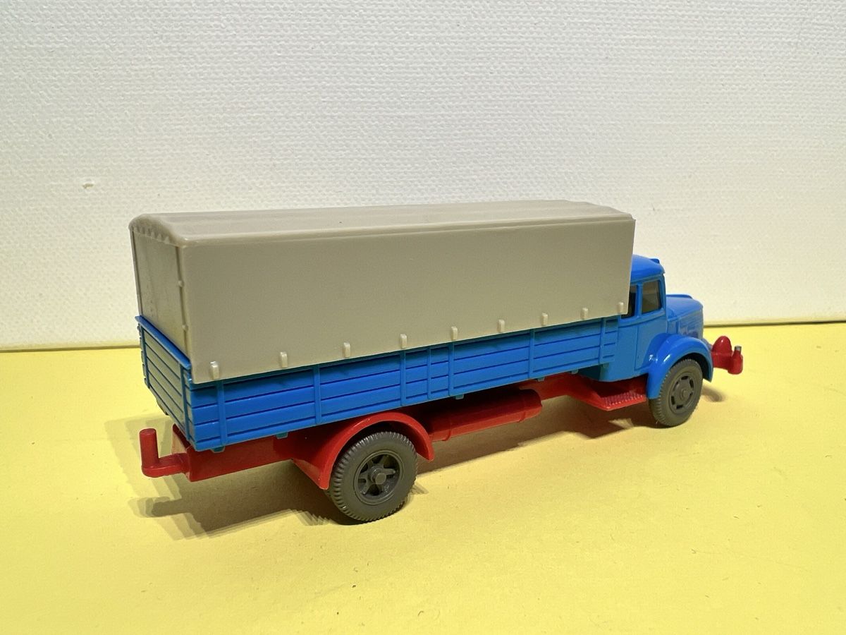 Wiking Modellini d'auto: Wiking Krupp Titan in 1/87 – Nuovo (secondo la descrizione) da Weinfelden venduto da Kammerflimmern 3