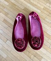 Isotoner Samt Ballerina Hausschuhe Gr. 39 Bordeauxrot