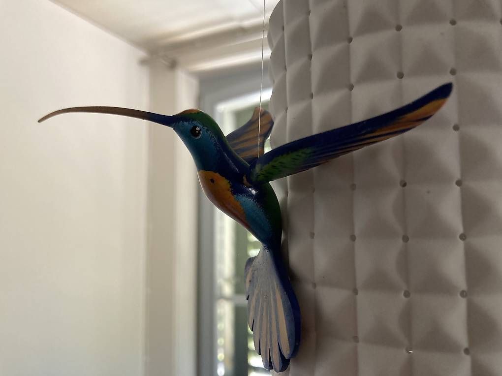 Alle Dekorationen: 3 handgemalte Kolibris aus Holz – Gebraucht aus Bolligen von abara1 2