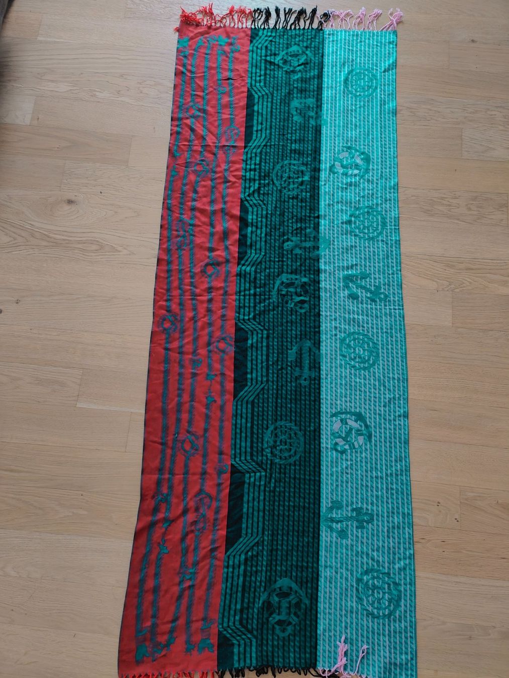 Foulard & Sciarpe: Schal – Usato da Birmensdorf ZH venduto da mku_9qbw 2