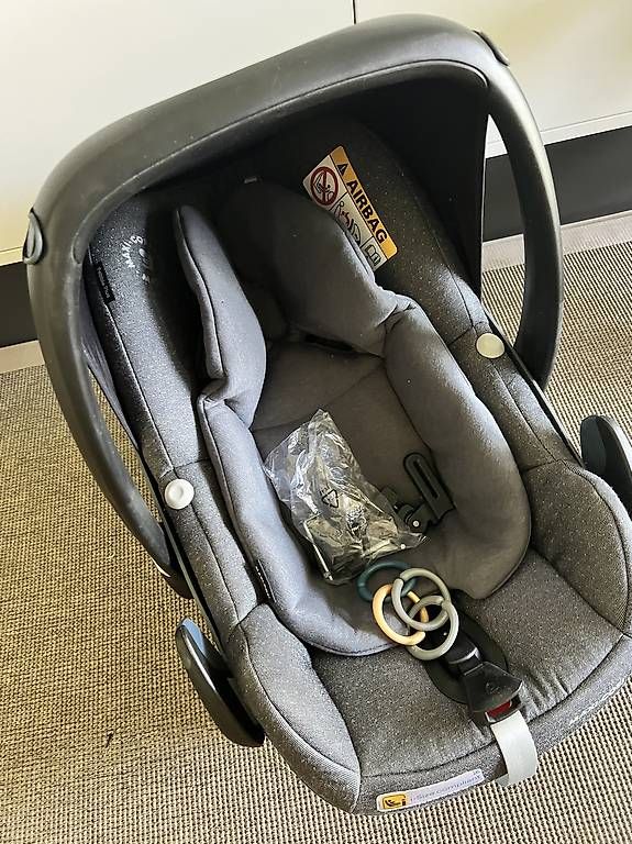 Sièges auto: Maxi Cosi Pebble dunkelgrau – D'occasion à Neuenhof par rah_j2qp