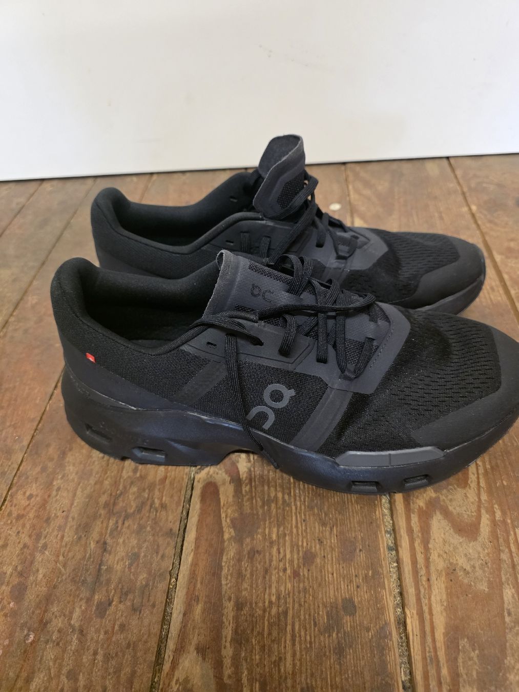 On Herrenschuhe: On Cloudpulse Laufschuhe Schwarz, Grösse 47.5. – Neu (gemäss Beschreibung) aus Luzern von bagija