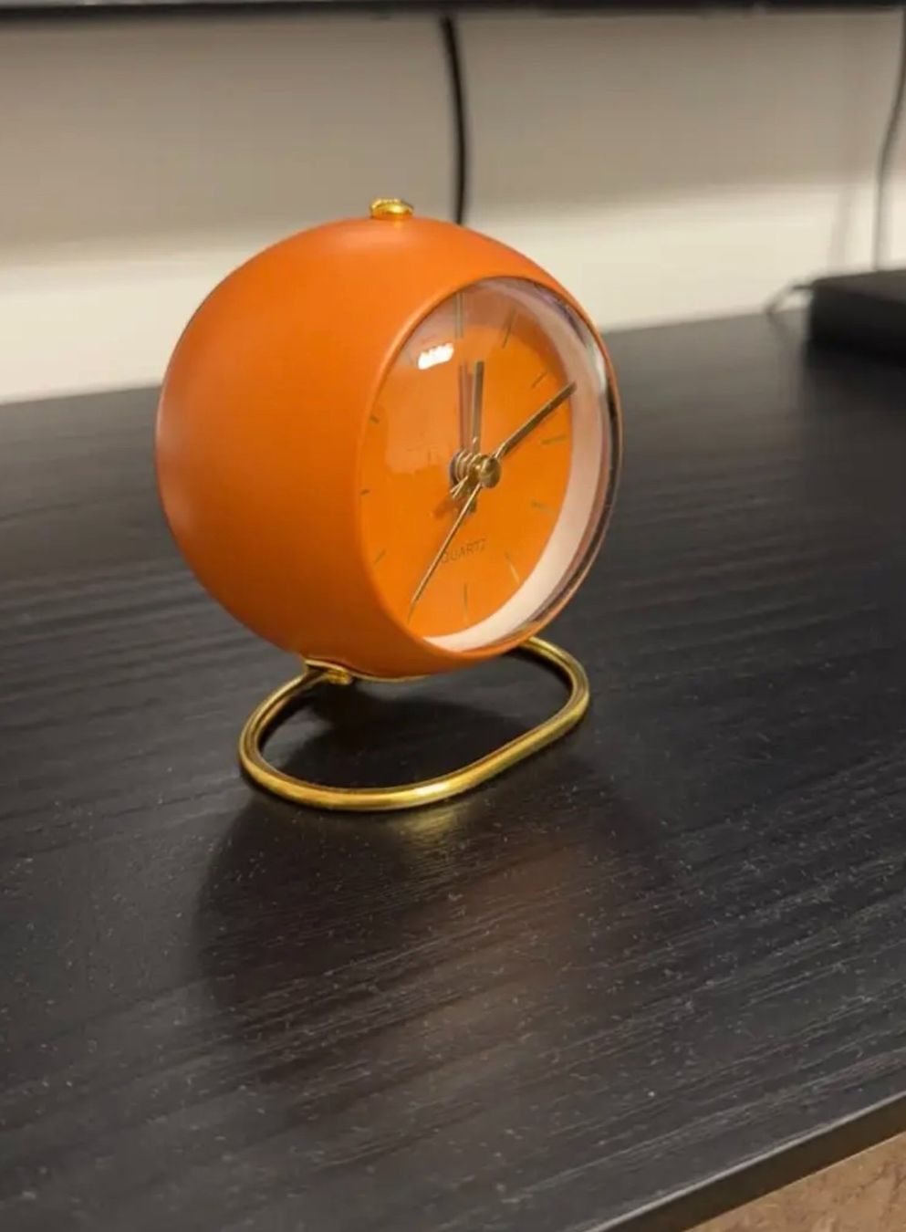 Stand- & Wanduhren: Retro Design Tischuhr in Warmorange – Neu (gemäss Beschreibung) aus Zürich von dus_gln9 2