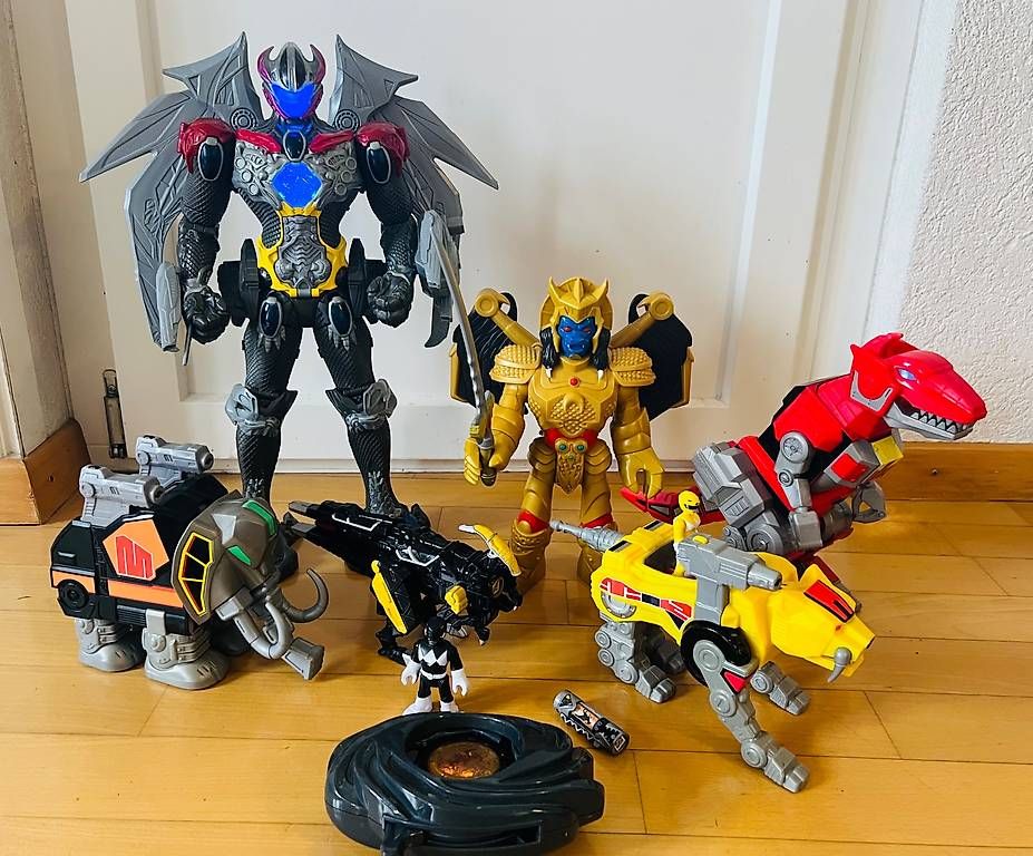 Spielzeuge: Power Ranger Figuren – Gebraucht aus Bern von ker_l9bf