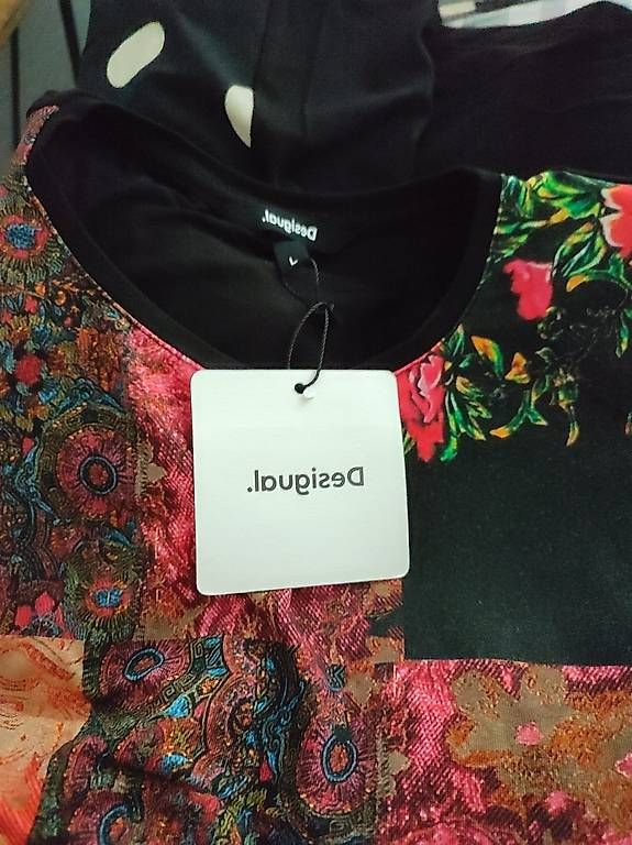 Desigual Robes: Neues Desigual Kleid – Neuf avec emballage d'origine à Hochdorf par Berry005 4