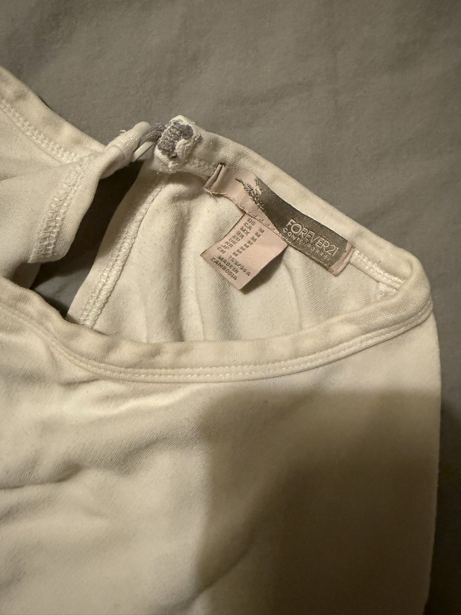 Top: Forever 21 Cropped Top - Stylish Summer Basic! Cream – Usato da Thalwil venduto da zhe_69pd 2