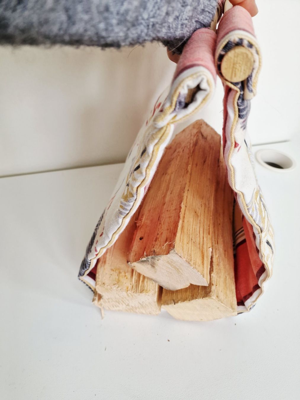 Taschen: Praktische Holztrage Tasche – Gebraucht aus Hallau von CHACLA 1