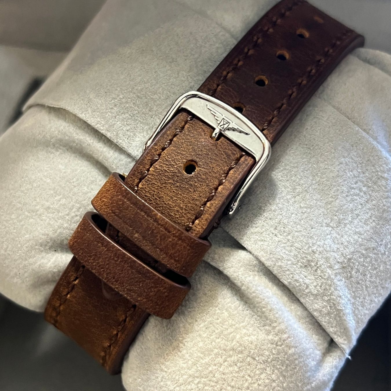 Longines Uhren: Longines Conquest Heritage Automatic Date Full Set L1.611.4 – Gebraucht aus Carouge GE von Watchaser 5