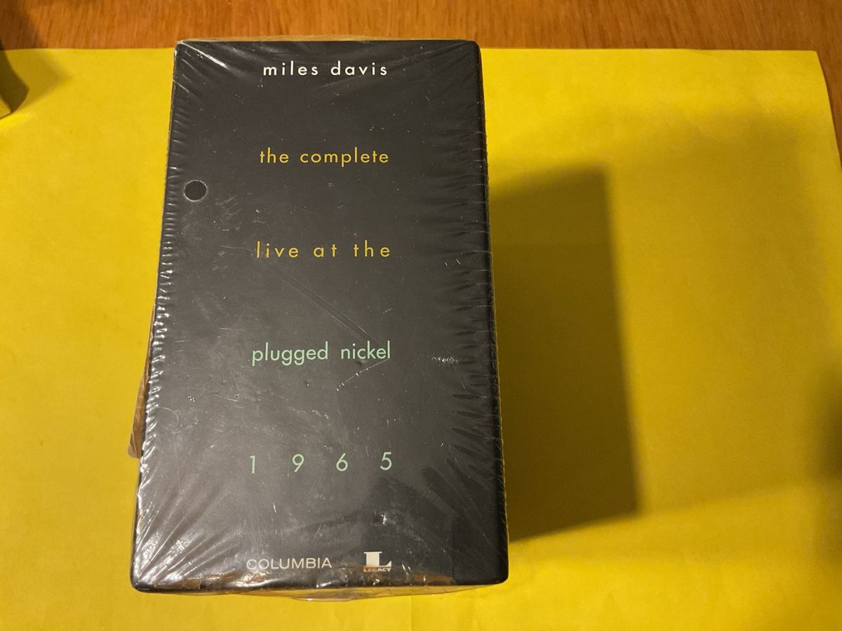 CDs: Miles Davis The Complete Live At The Plugged Nickel8 CD BOX – Neuf avec emballage d'origine à Steinach par Quarkie 1