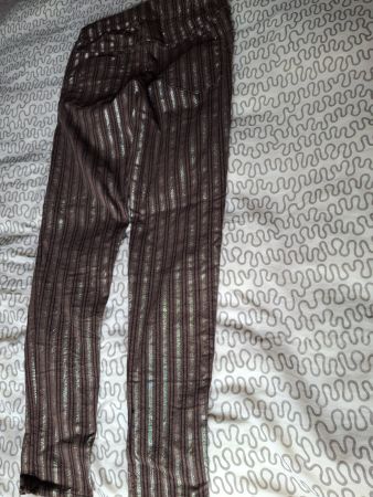 Pantalon taille élastique grandeur S marque New Collection