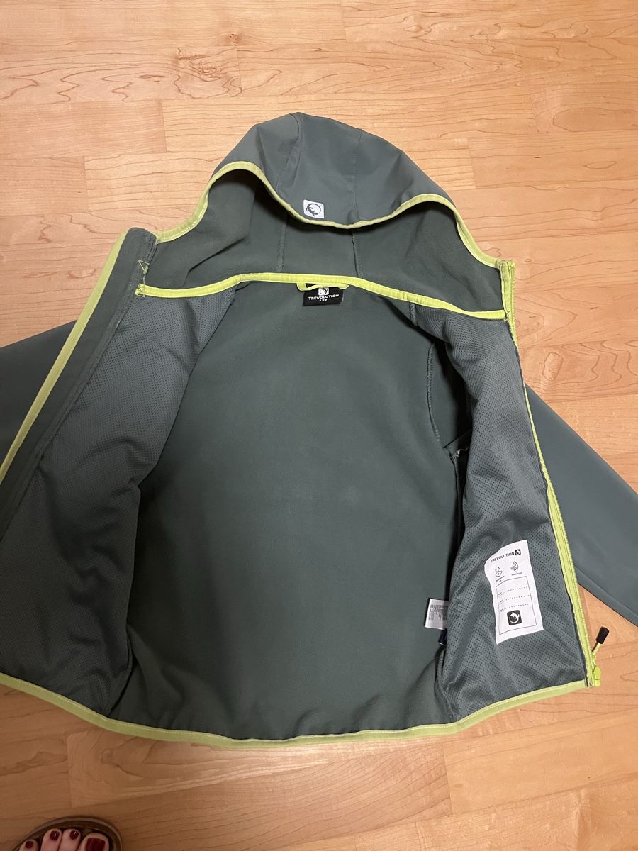 Trevolution Giacche: Frühlingsjacke von Trevolution Gr.128 – Usato da Bülach venduto da Papagei7 3