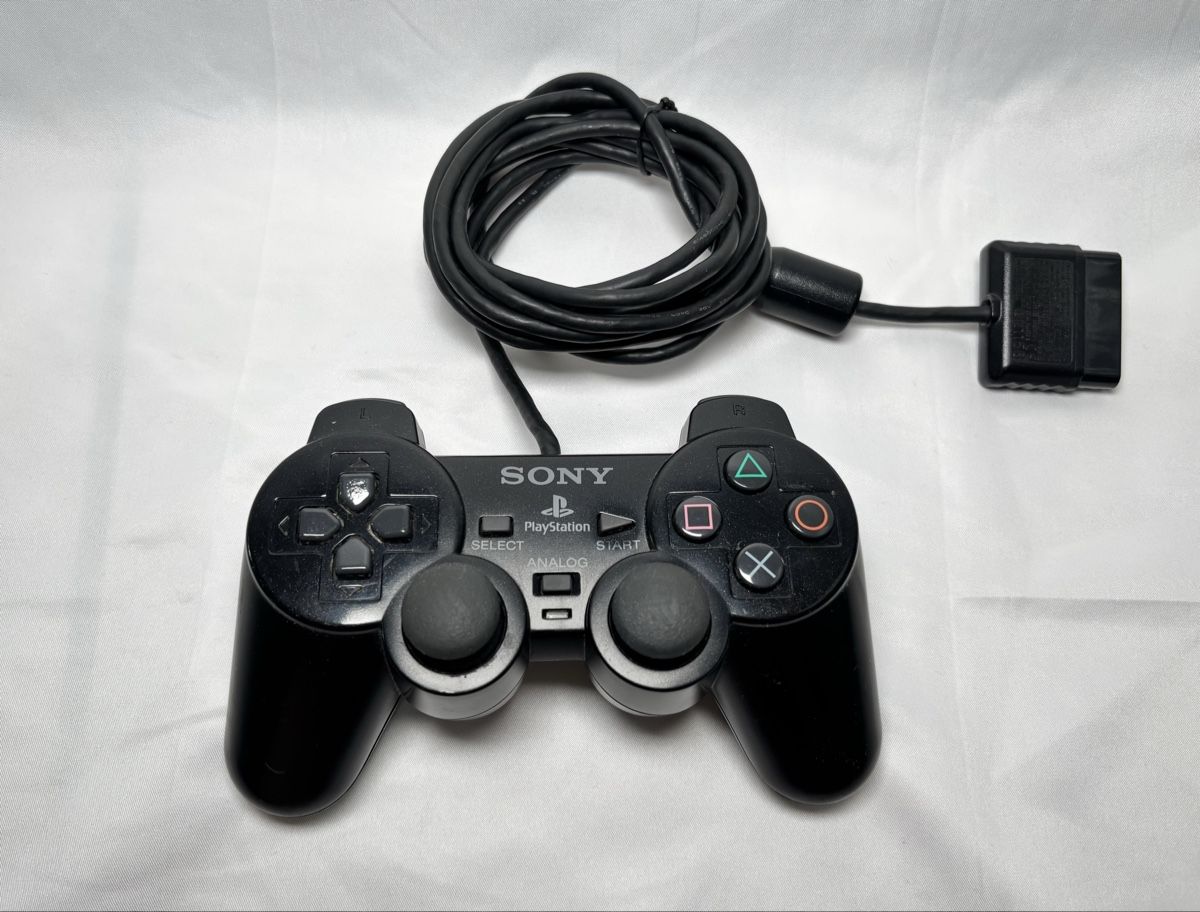 Sony Controller: 2x Controller PS2 - Difettati - PlayStation – Difettoso da Gordola venduto da kar_gy5g 1