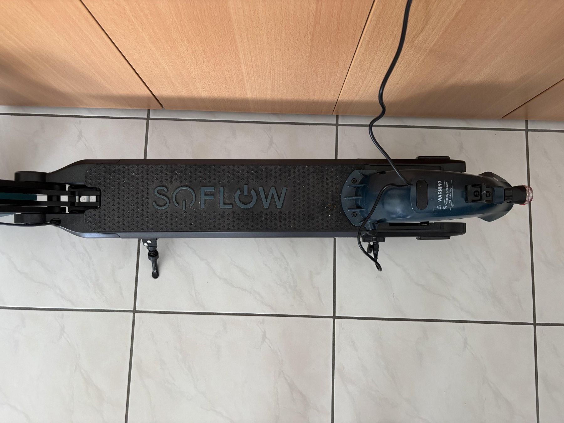 Soflow Kickboard: SoFlow SO3 2. Generation E-Scooter, top Zustand – Usato da Thierachern venduto da saurer-berna 4