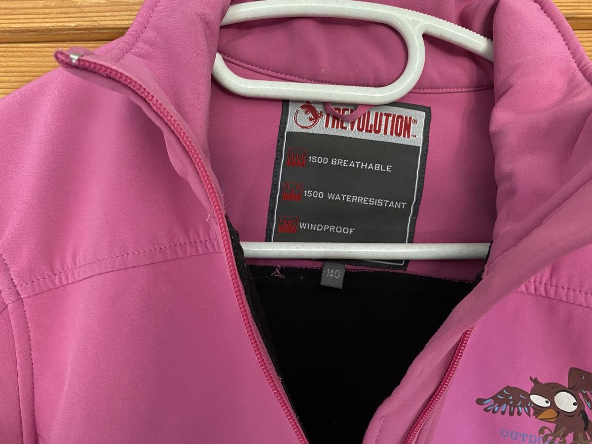 Trevolution Giacche & Cappotti: Top Softshell Jacke TRevolution Gr. 140 Pink – Usato da Volketswil venduto da Stutzmeili 2