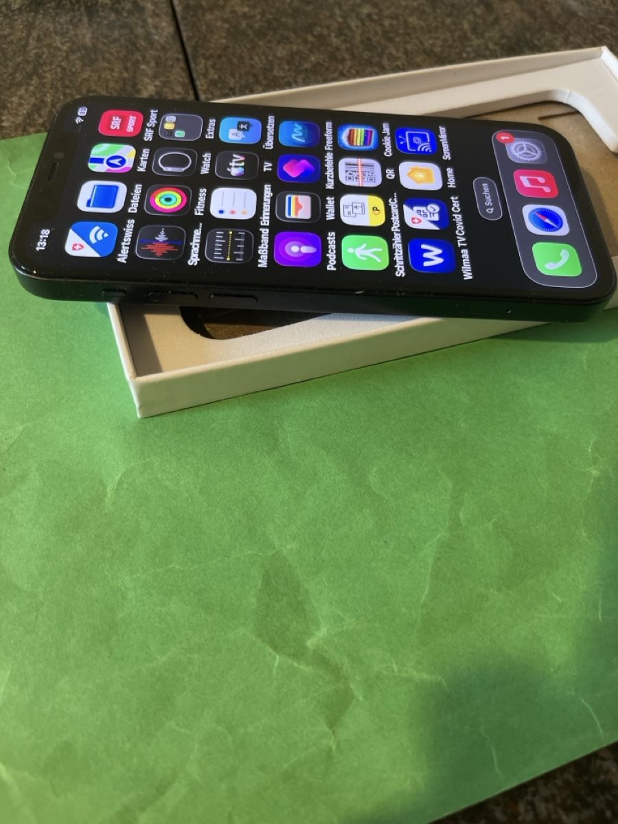 Apple Handys / Smartphones: IPHONE 12 64GB KEINE ICLOUD SPERRE – Gebraucht aus winterthur von WINTERTHUR53 7