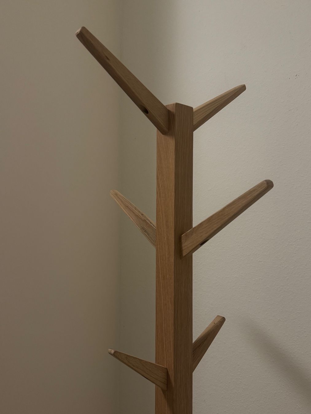 Jysk Porte manteau: Garderobenständer Holz – D'occasion à Basel par Heyyelen 2
