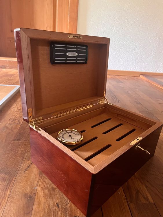 HUMIDOR aus echtem spanischen Zedernholz Kaufen auf Ricardo