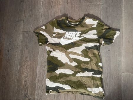 Nike Camouflage T-Shirt