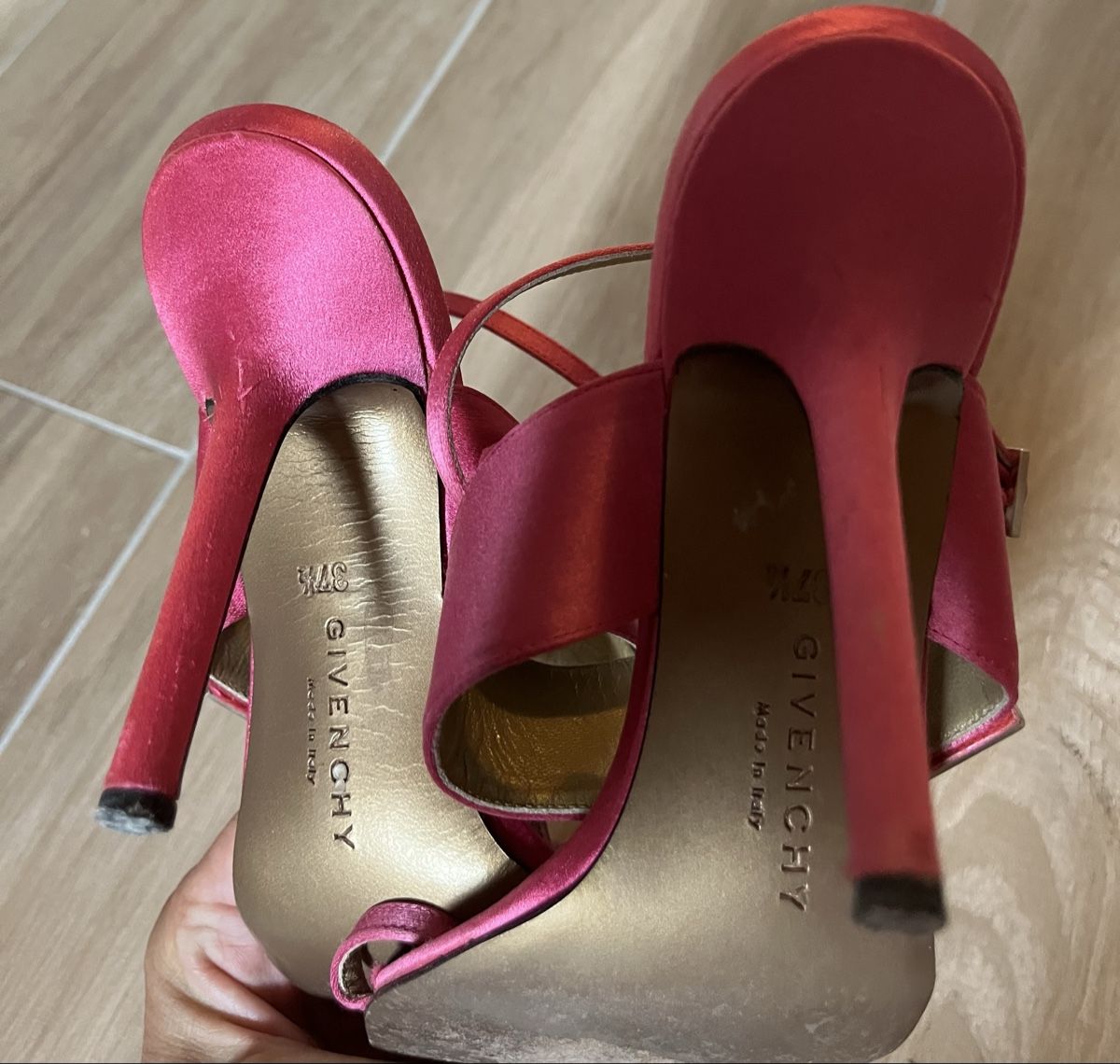 Givenchy Scarpe da donna: Sandales Givenchy en soie  – Usato da Euseigne venduto da so.ART 4
