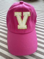 Cappellino rosa con V - come nuovo!