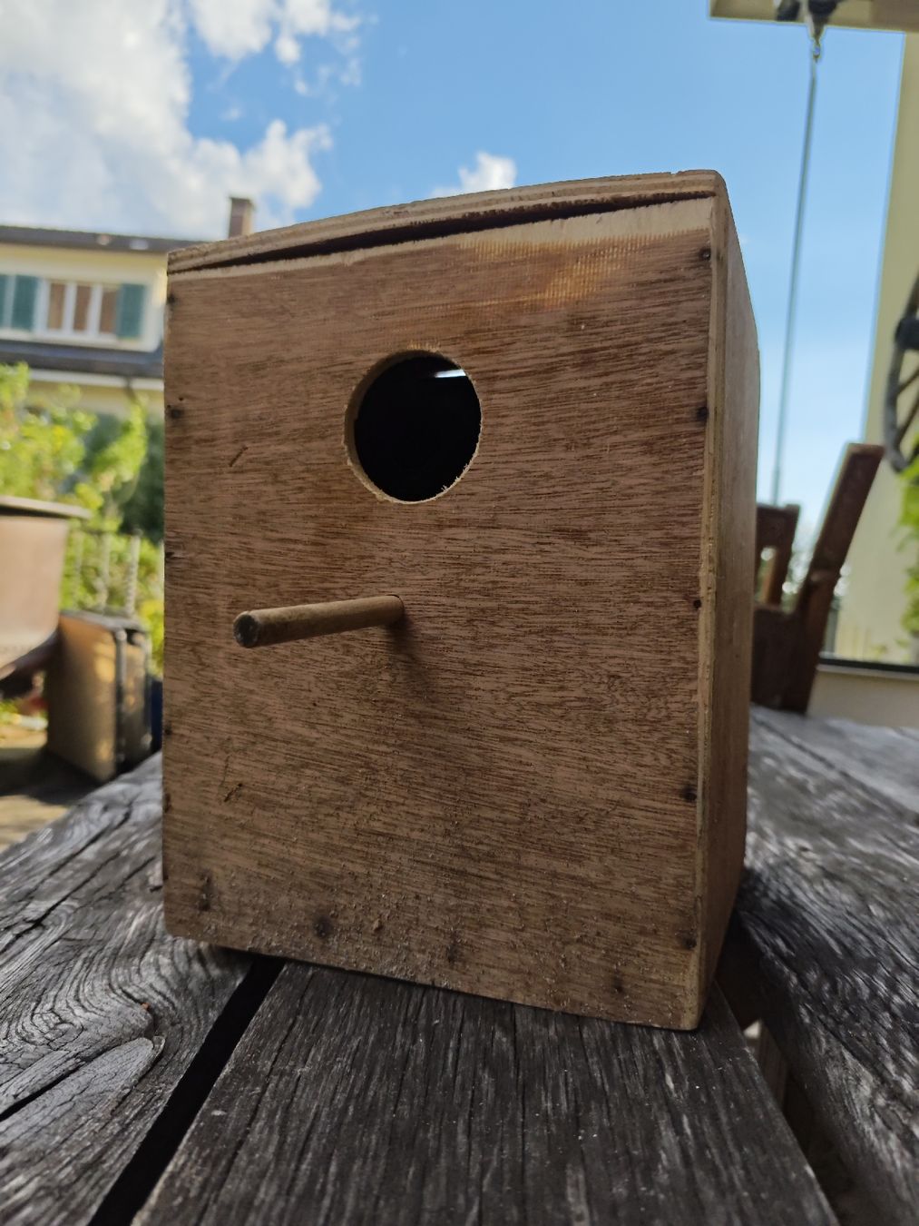Petites maisons à oiseaux: Nistkasten Holz mit Sitzstange, gebraucht – D'occasion à Biel Bienne par anjasch 5