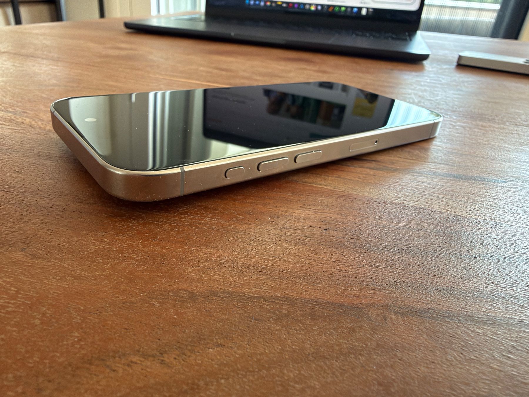 Apple Telefoni cellulari / Smartphones: Apple iPhone 15 Pro 128GB Natural Titanium ab 1.- – Usato da Aadorf venduto da siggiesmallzz 3