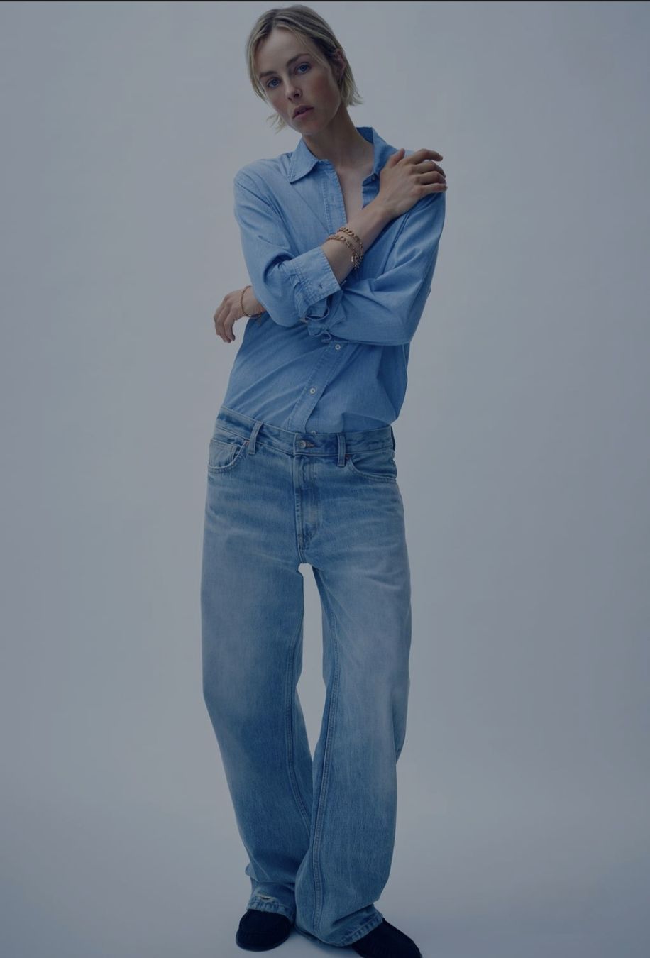 Zara Jeans: Mid waist loose straight Jeans – Usato da Interlaken venduto da NataliiaS 1