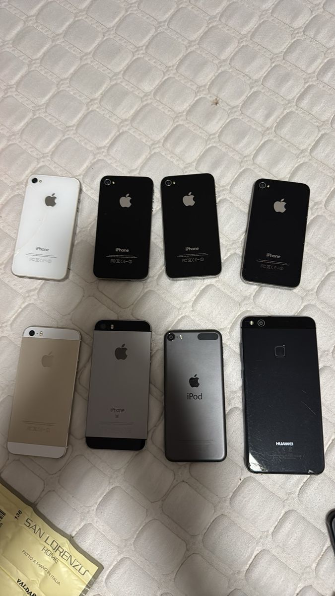 Apple Telefoni cellulari / Smartphones: iPhone se – Difettoso da Buttikon SZ venduto da alf_g6sd 1