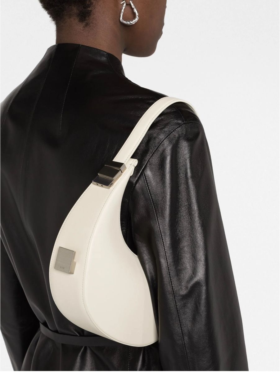 Borse da donna: OSOI Schultertasche in Creme/Off-White – Nuovo (secondo la descrizione) da Dübendorf venduto da Lzz1224 1