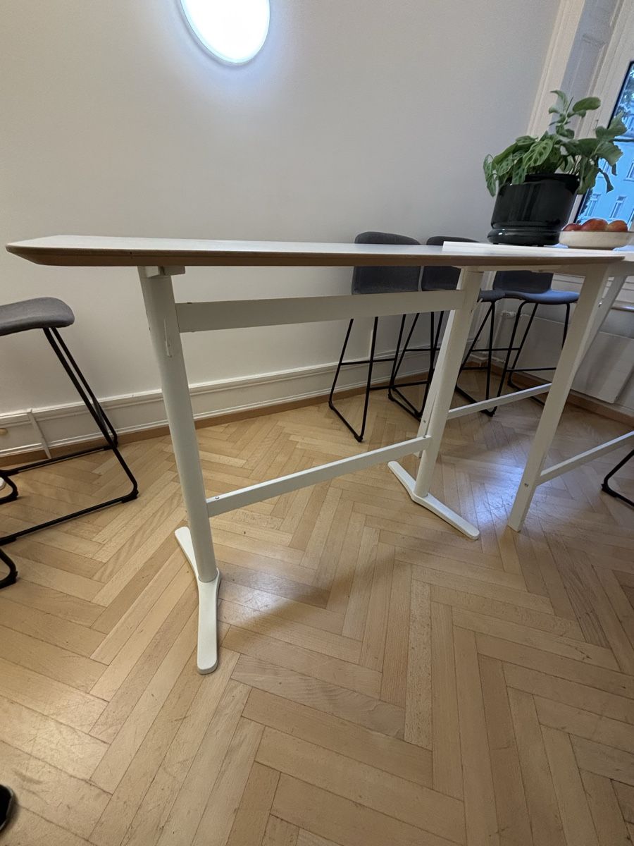 Tische: IKEA BILLSTA bar table white, good condition – Gebraucht aus Zürich von lou_22hj 3