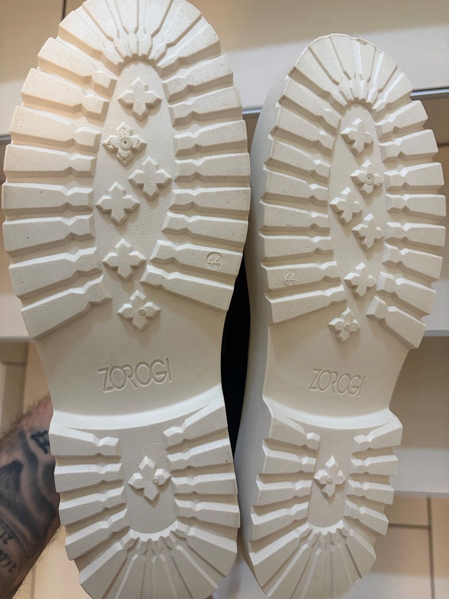 Scarpe da uomo: Schuhe Gr.44 – Nuovo (secondo la descrizione) da Grenchen venduto da lyn_8w2w 1