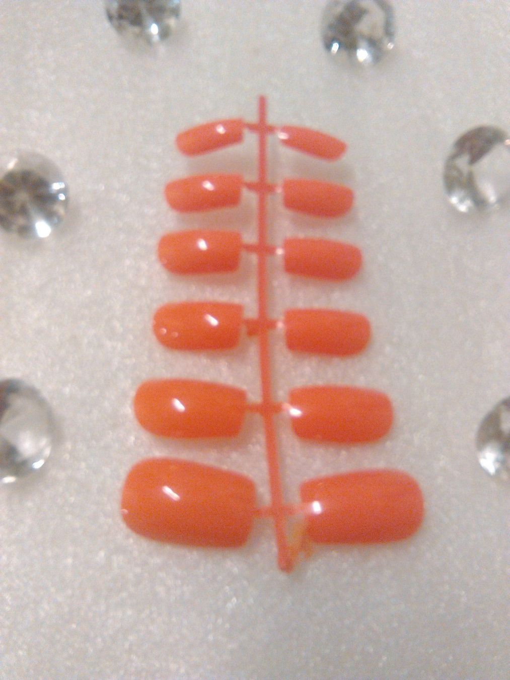 Künstliche Fingernägel: KÜNSTLICH FINGERNÄGEL,,,,;ORANGE FARBE – Neu (gemäss Beschreibung) aus Basel von bijoutrie_4 2