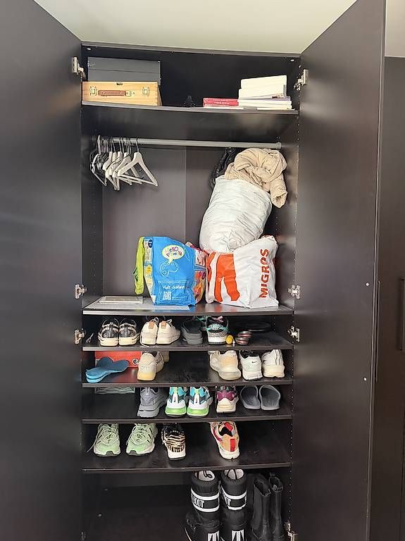 Armadi: grosser neuer Ikea Schrank – Usato da Amriswil venduto da zan_vsq2 3