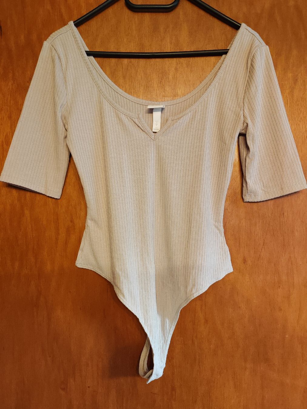H&M Top: Body Gr. S – Nuovo (secondo la descrizione) da Windlach venduto da ramona_l