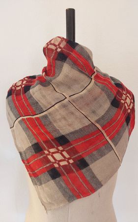 Seidenfoulard quadratisch Vintage