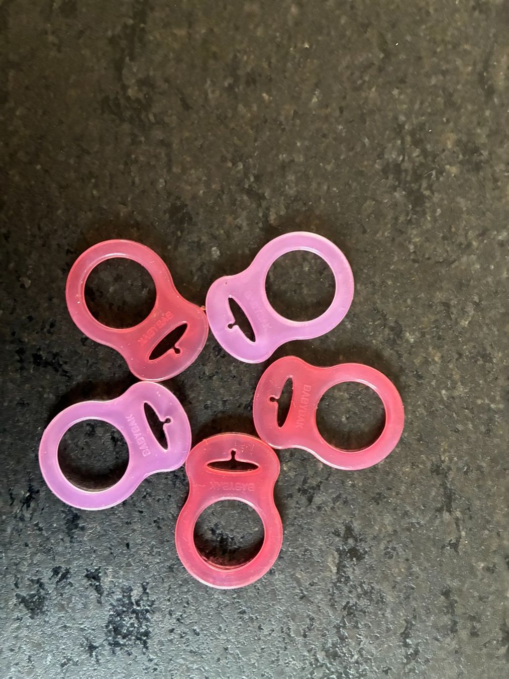 Succhiotti & catenelle porta ciuccio: 20 Nuggiringe Silikon – Nuovo (secondo la descrizione) da Neftenbach venduto da Bonita16