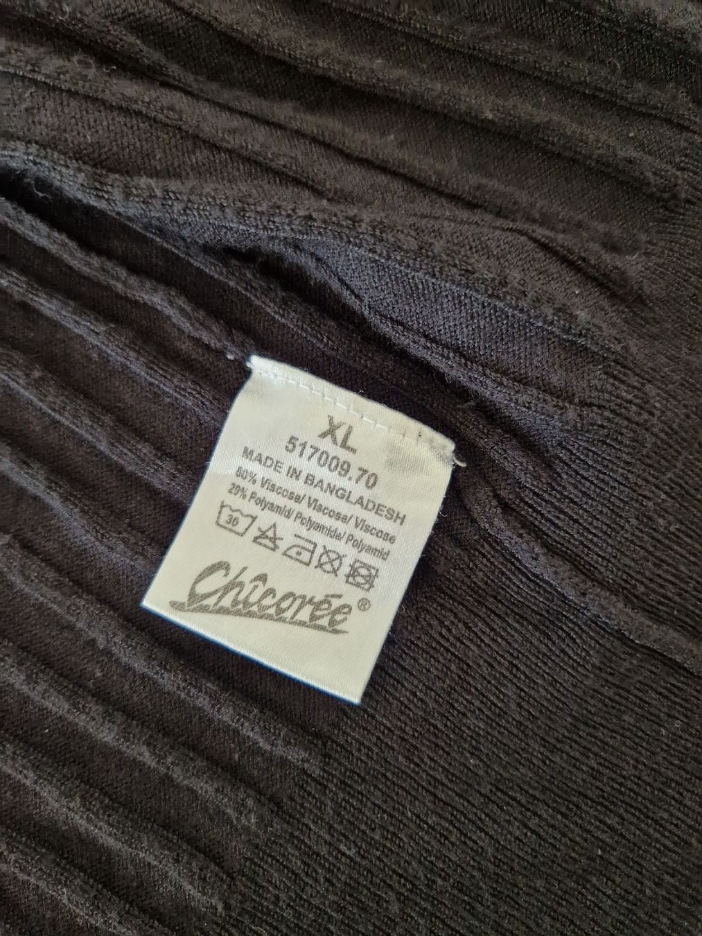 Giacche: Strickjacke, Chicorée,  XL  – Usato da Kulmerau venduto da Doene7 3