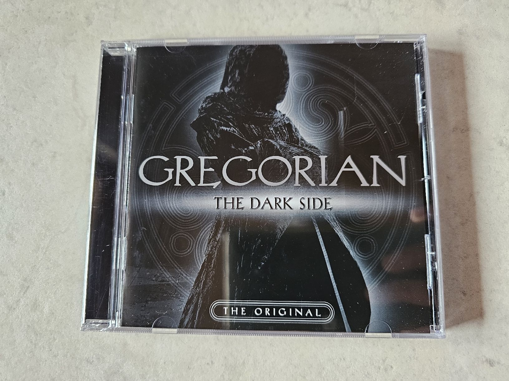 CD: Gregorian  -  The Dark Side – Usato da Schneisingen venduto da backstore24