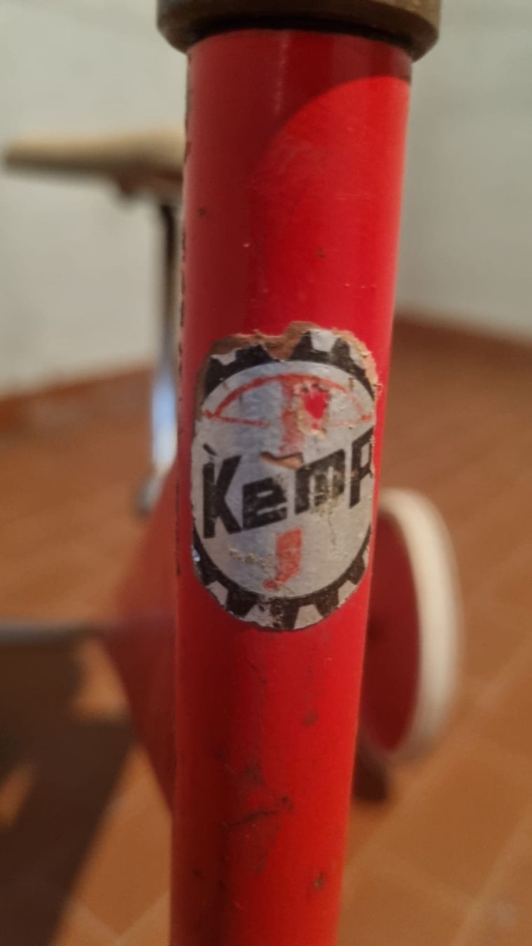 Veicoli per bambini: Rotes Vintage Dreirad KEMP – Usato da Oberengstringen venduto da George0070 6