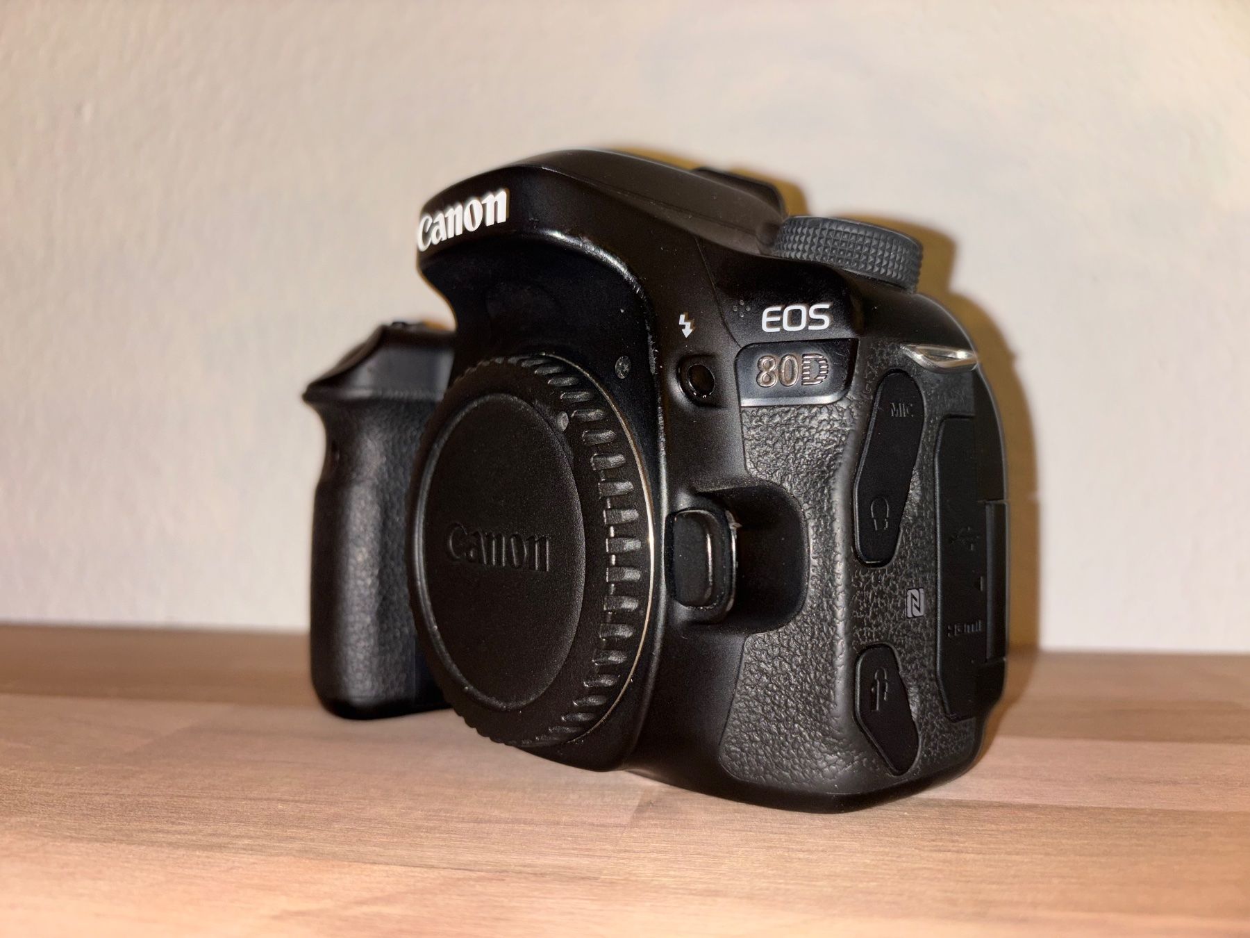 Canon Kamera: Canon EOS 80D Spiegelreflexkamera mit 18-135 Zoomobjektiv – Gebraucht aus Winterthur von madoom 1