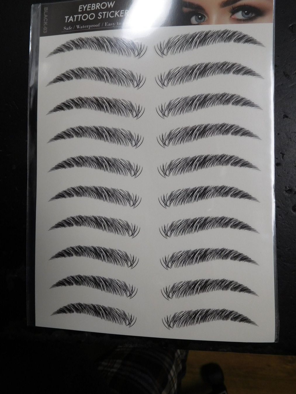 Aufkleber: 4D Augenbrauen Tattoo Aufkleber semi permanent – Neu und originalverpackt aus Holziken von Rupe