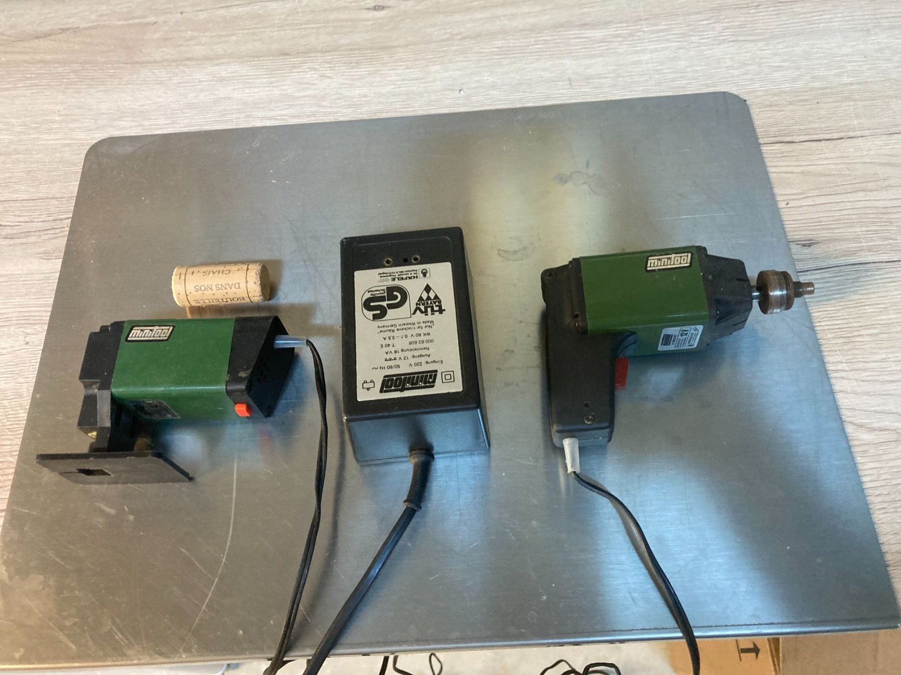 Toutes les machines: Set Perceuse, Scie sauteuse Minitool – D'occasion à Cheseaux-Lausanne par Vente_Pro 1