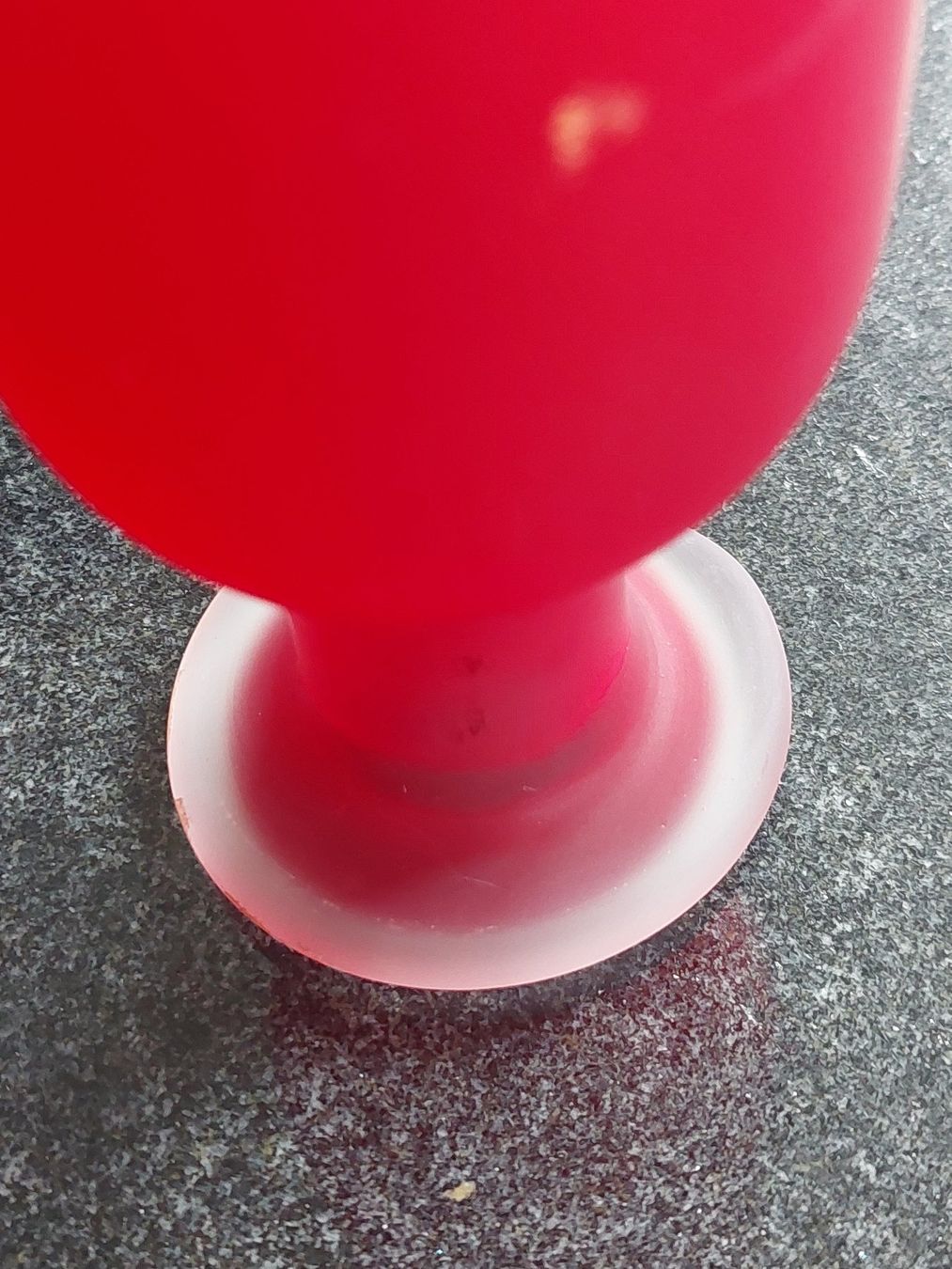 Murano Vasen & Gefässe: Murano Glas Vase, dunkelrot, mit Marke – Gebraucht aus Hergiswil NW von maiette-23.N 6